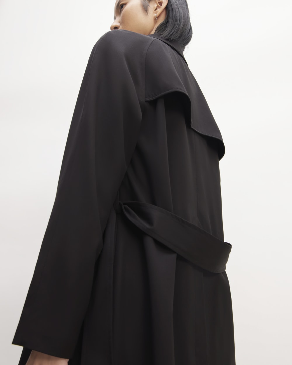 Gabardina moderna de lana italiana | Negro