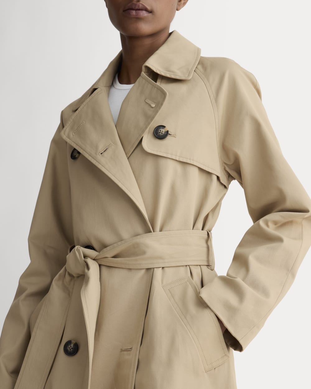La gabardina moderna | Crema