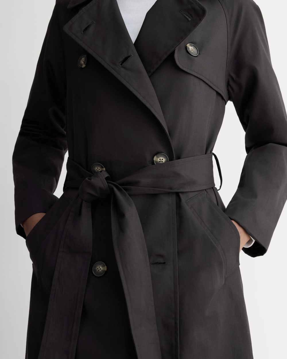 La gabardina moderna | Negro