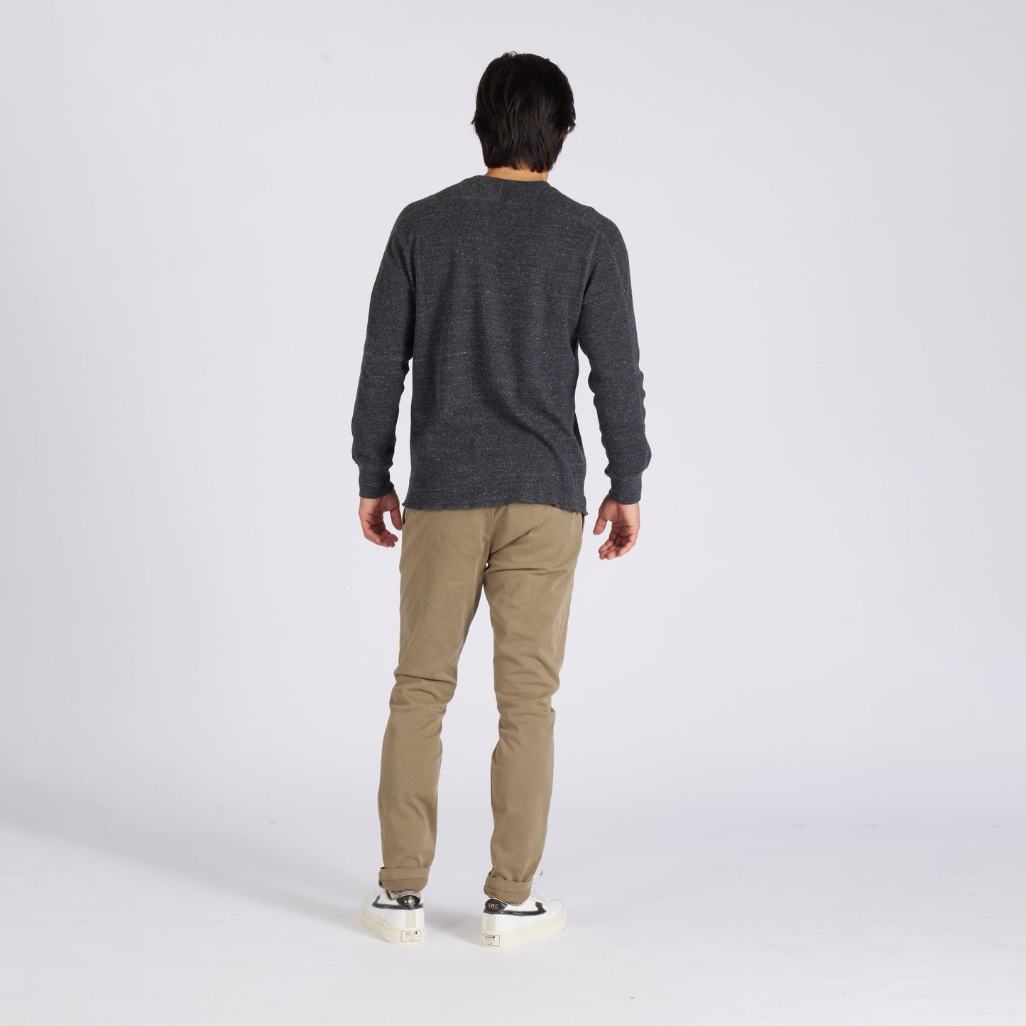 Nuevo suéter tipo waffle Spencer – Color carbón.
