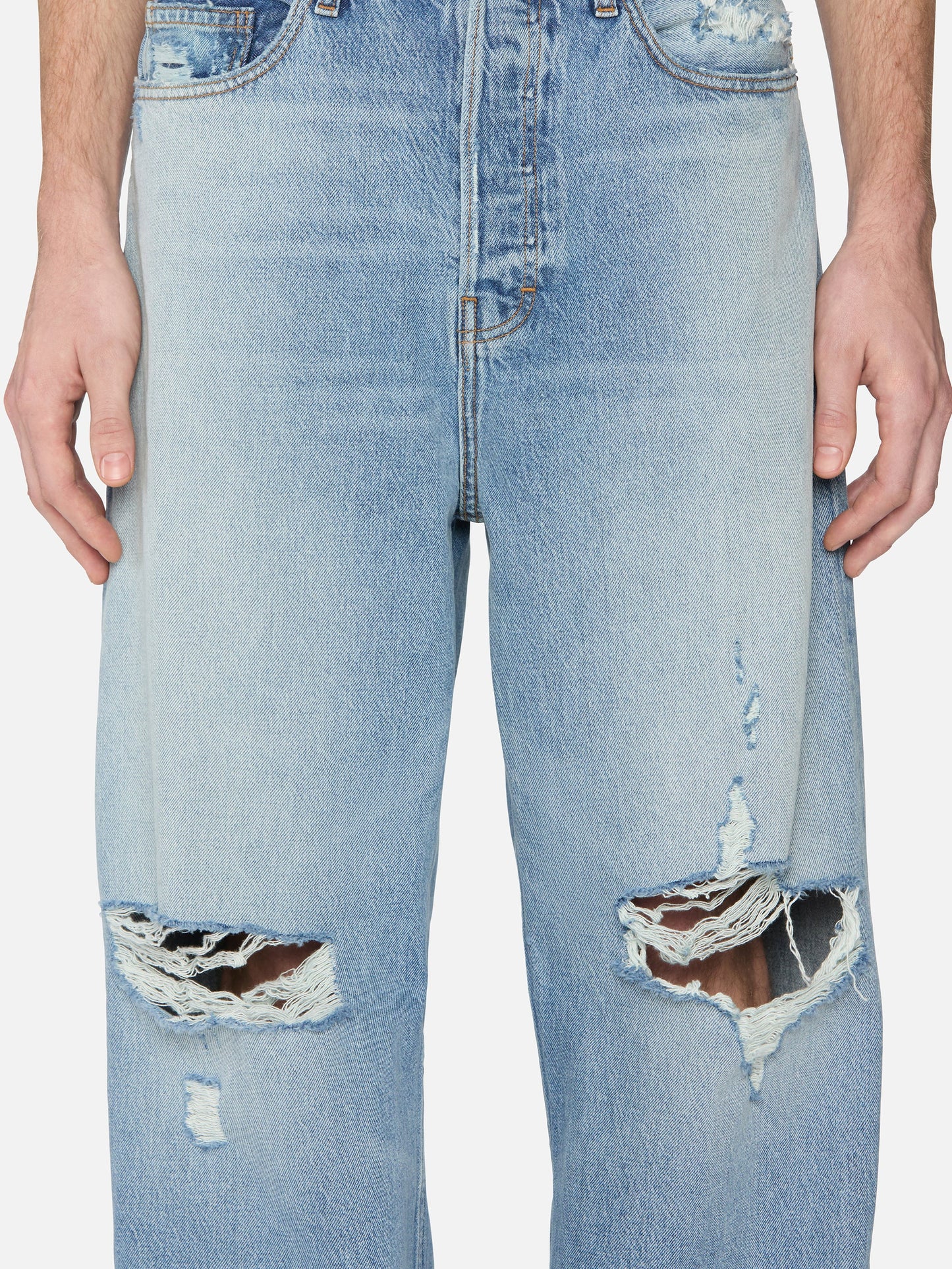 Jeans anchos — Desgaste natural.