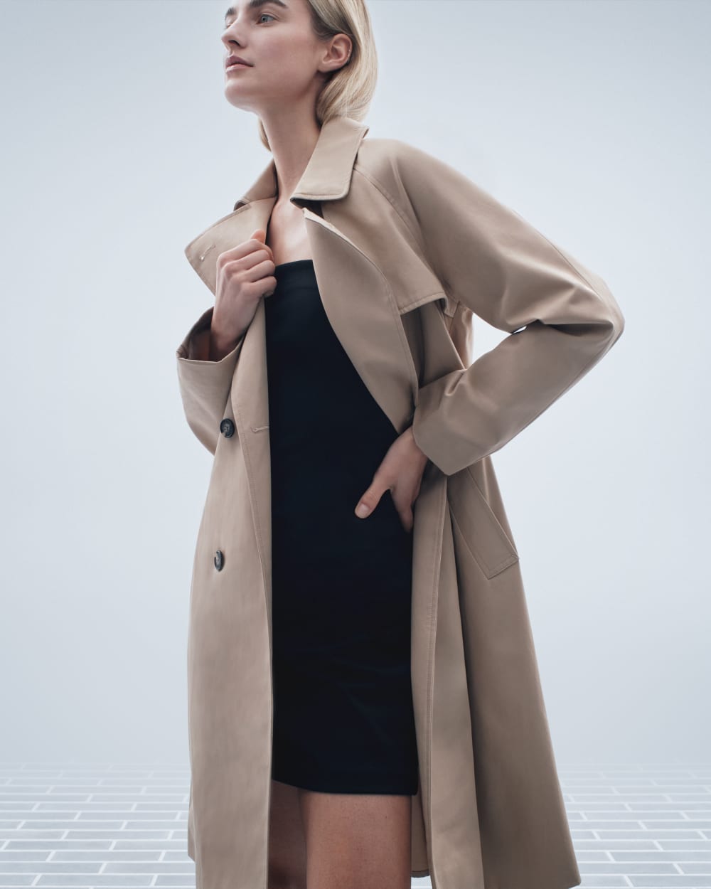 La gabardina moderna | Crema