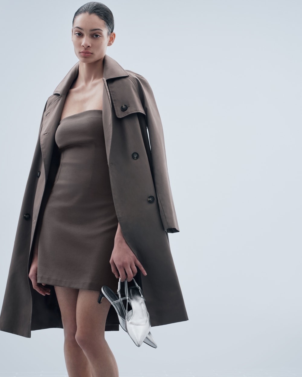 La gabardina moderna | Gris topo oscuro