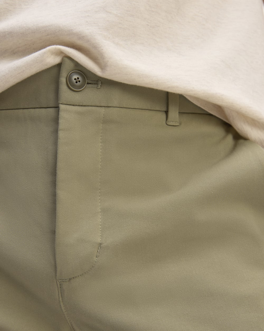 Pantalón chino Performance | Uniforme | Verde pálido | Corte ajustado