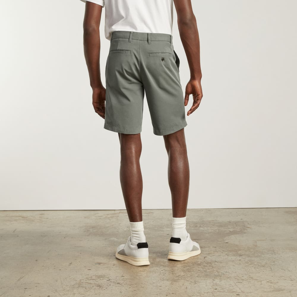 Pantalón corto chino ajustado de alto rendimiento de 9 pulgadas | Verde peltre