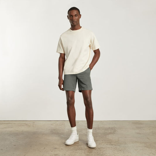 Pantalón corto chino slim fit de 7 pulgadas | Verde peltre