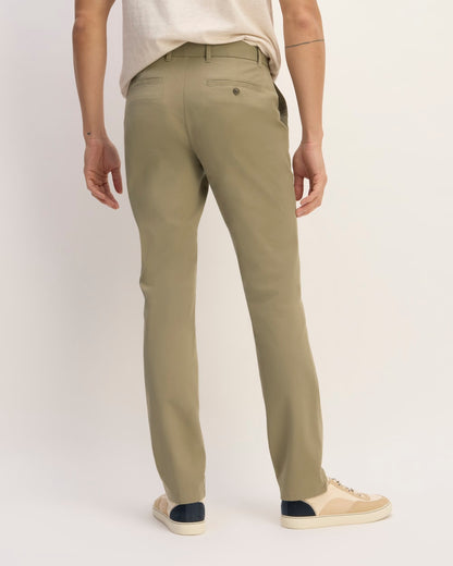 Pantalón chino Performance | Uniforme | Verde pálido | Corte ajustado