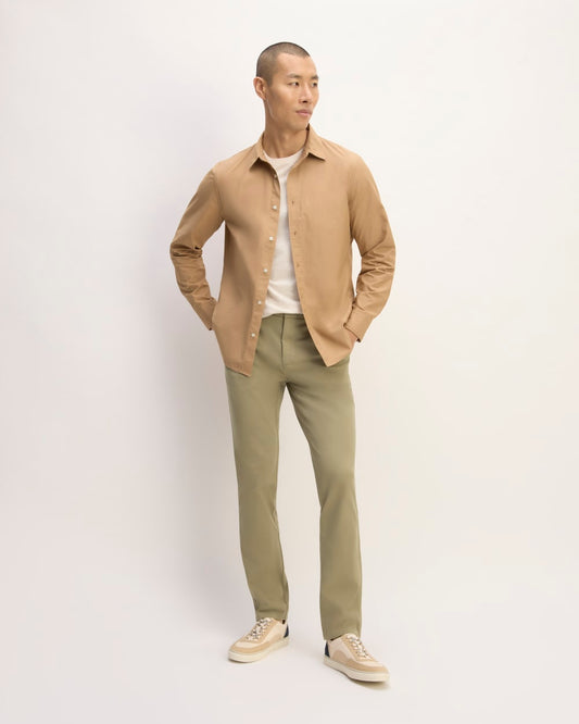 Pantalón chino Performance | Uniforme | Verde pálido | Corte ajustado