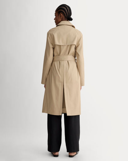 La gabardina moderna | Crema