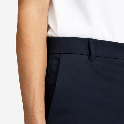 Pantalón corto chino ajustado de alto rendimiento de 9 pulgadas | Azul marino oscuro