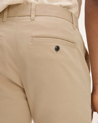Pantalón corto chino ajustado de 9 pulgadas | Gabardina caqui