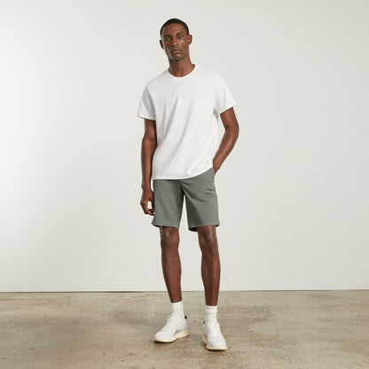 Pantalón corto chino ajustado de alto rendimiento de 9 pulgadas | Verde peltre